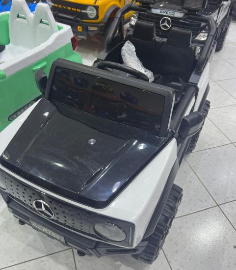 صورة جيب مرسيدس كهربائي 12 فولت